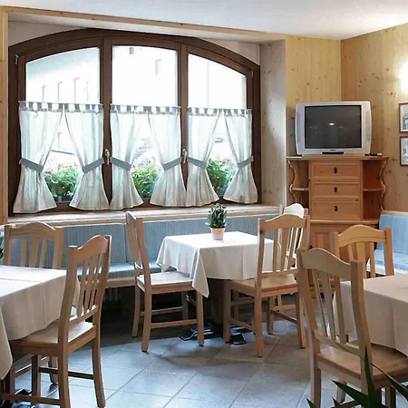 Hotel Compagnoni 3*