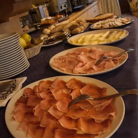 Hotel Compagnoni
